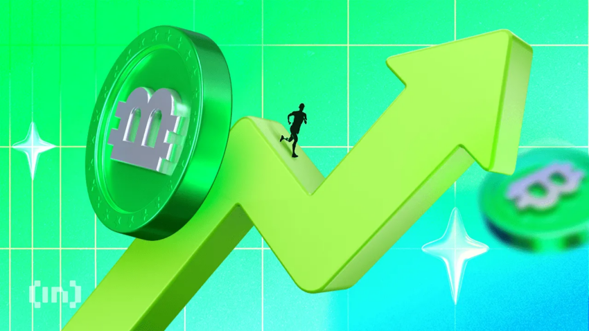 比特币下跌致 ETF 资金流入减半